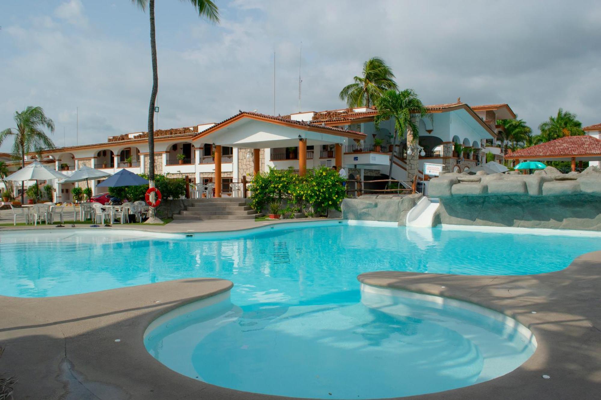 Maria Isabel Colima Hotel ภายนอก รูปภาพ