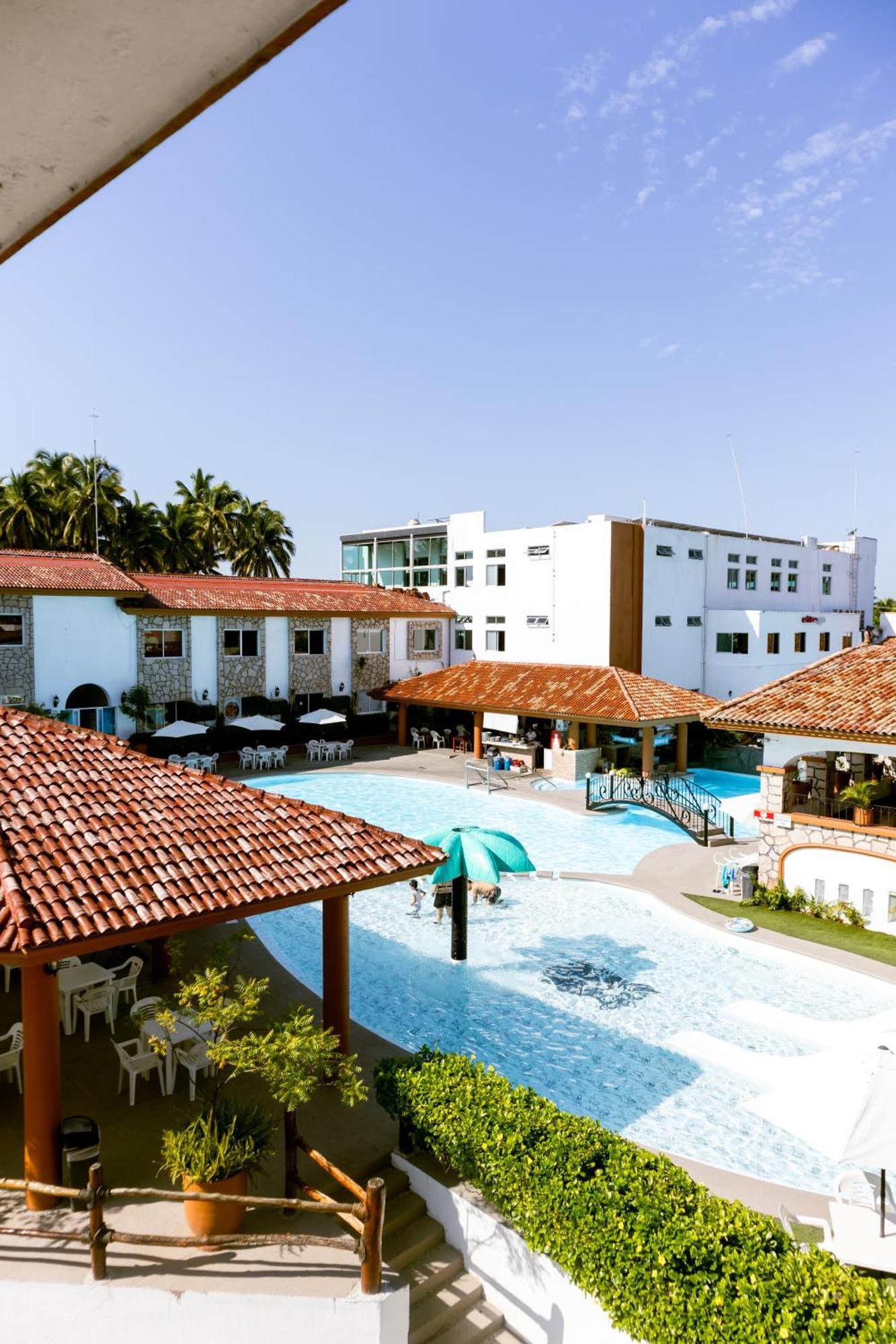 Maria Isabel Colima Hotel ภายนอก รูปภาพ