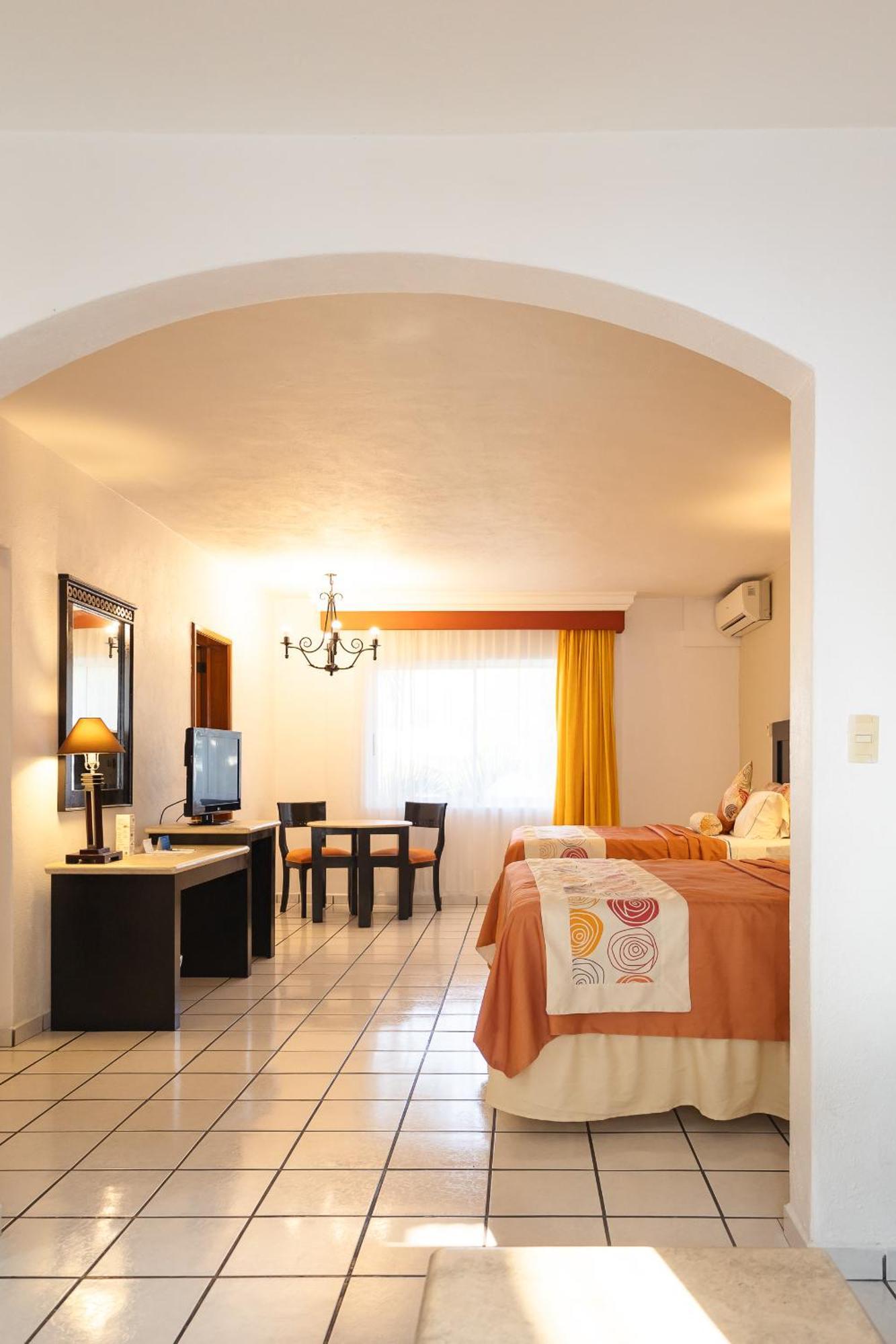 Maria Isabel Colima Hotel ภายนอก รูปภาพ