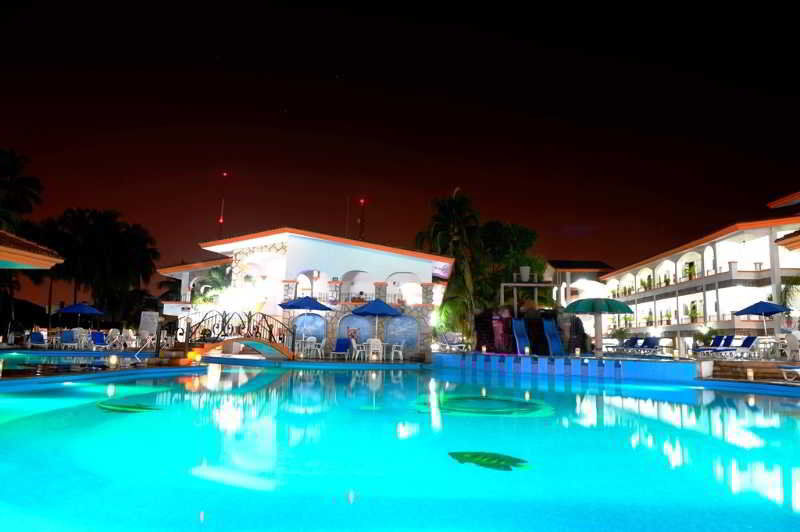 Maria Isabel Colima Hotel ภายนอก รูปภาพ