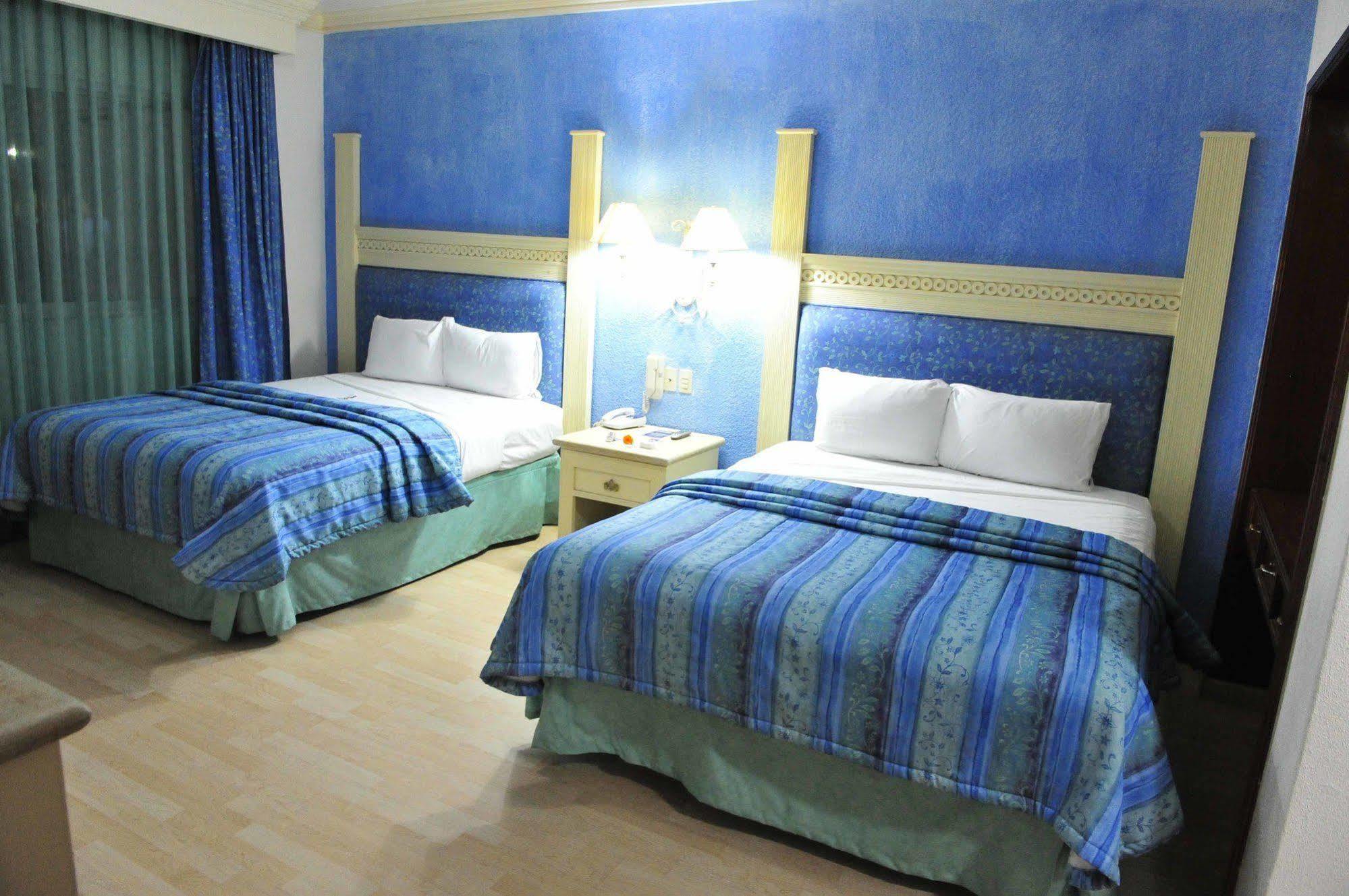Maria Isabel Colima Hotel ภายนอก รูปภาพ